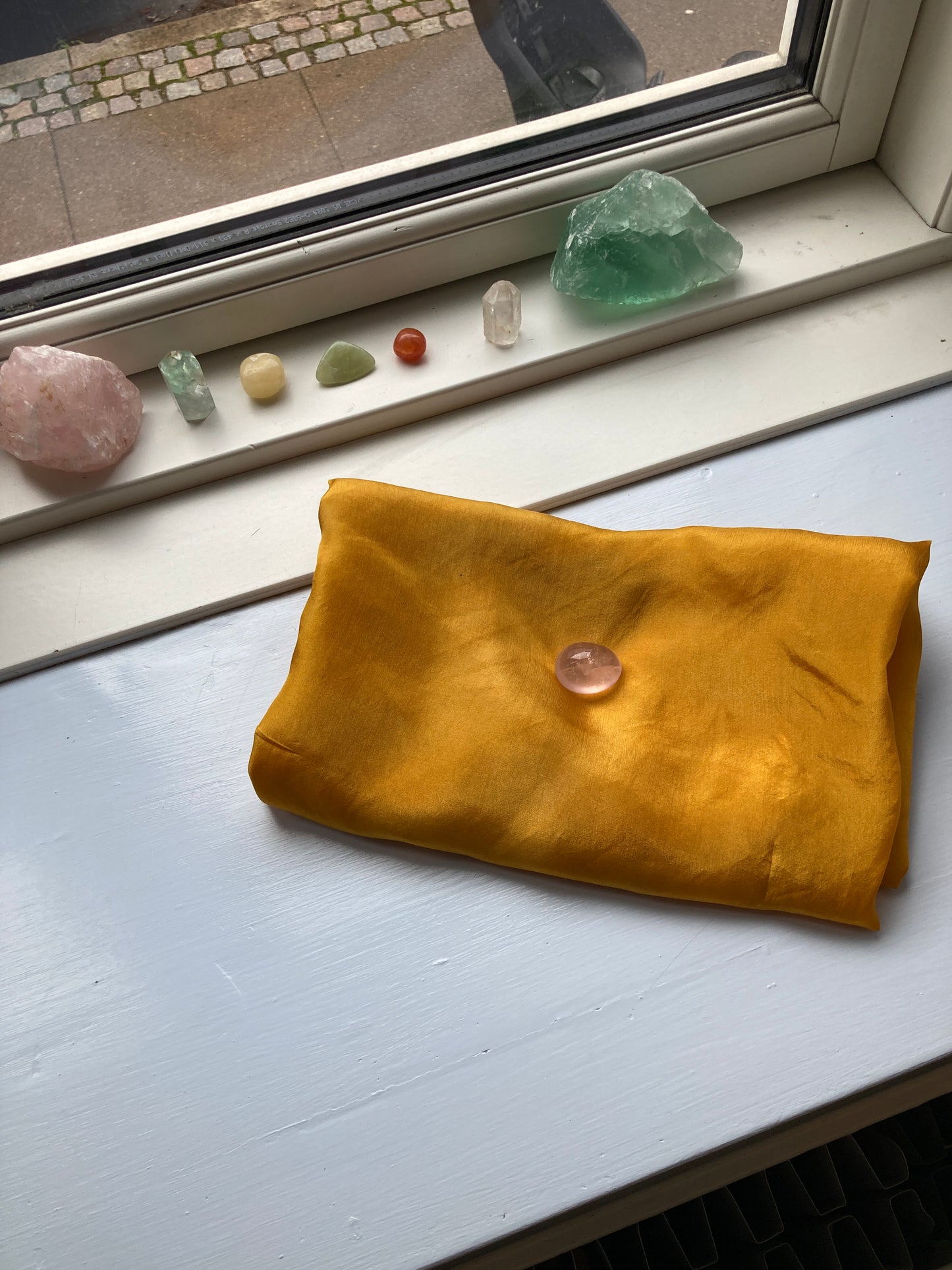 Silketørklæde - Løgskaller (90x90)