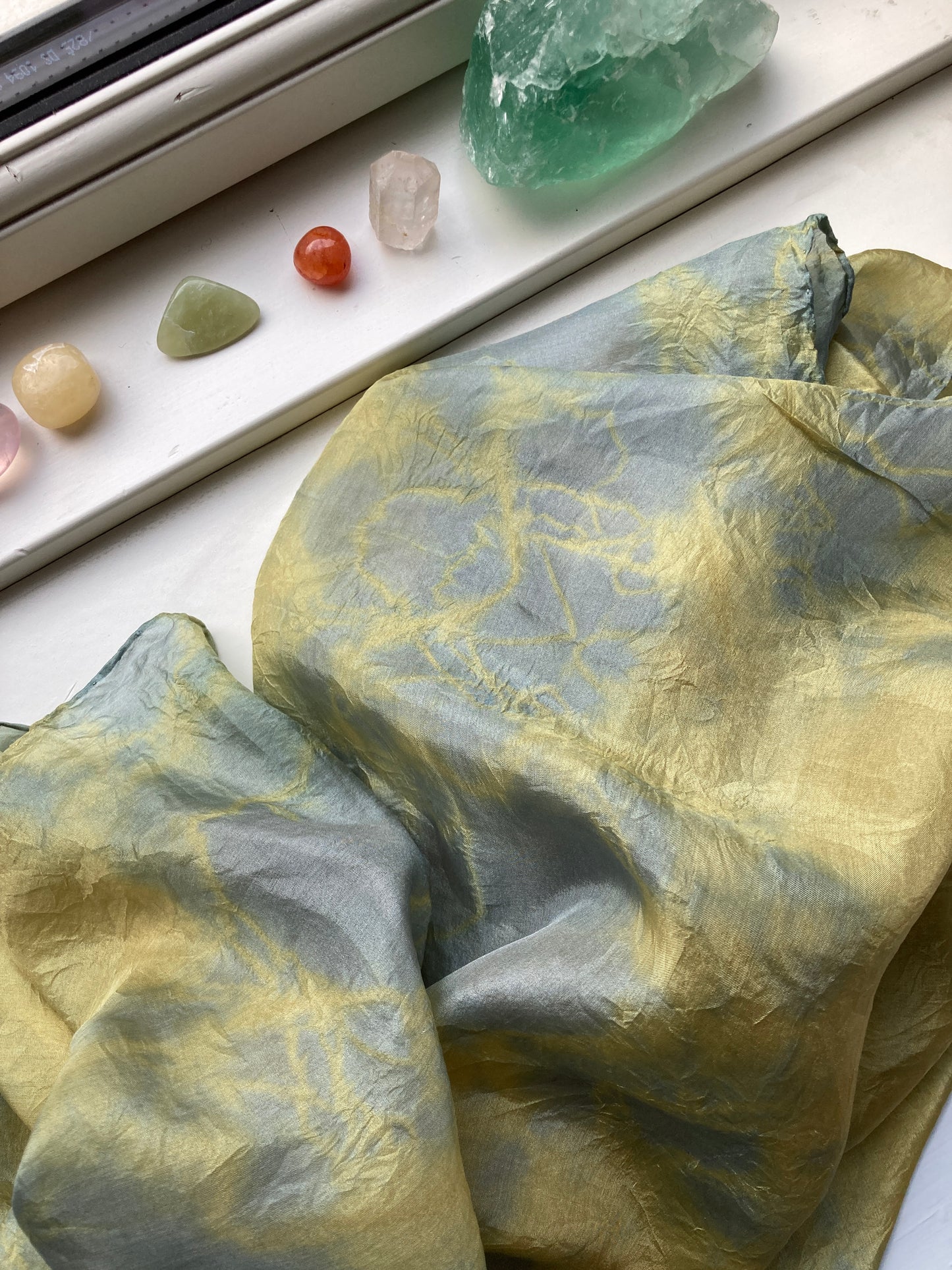 Silketørklæde - Rød te & rødkål (90x90)