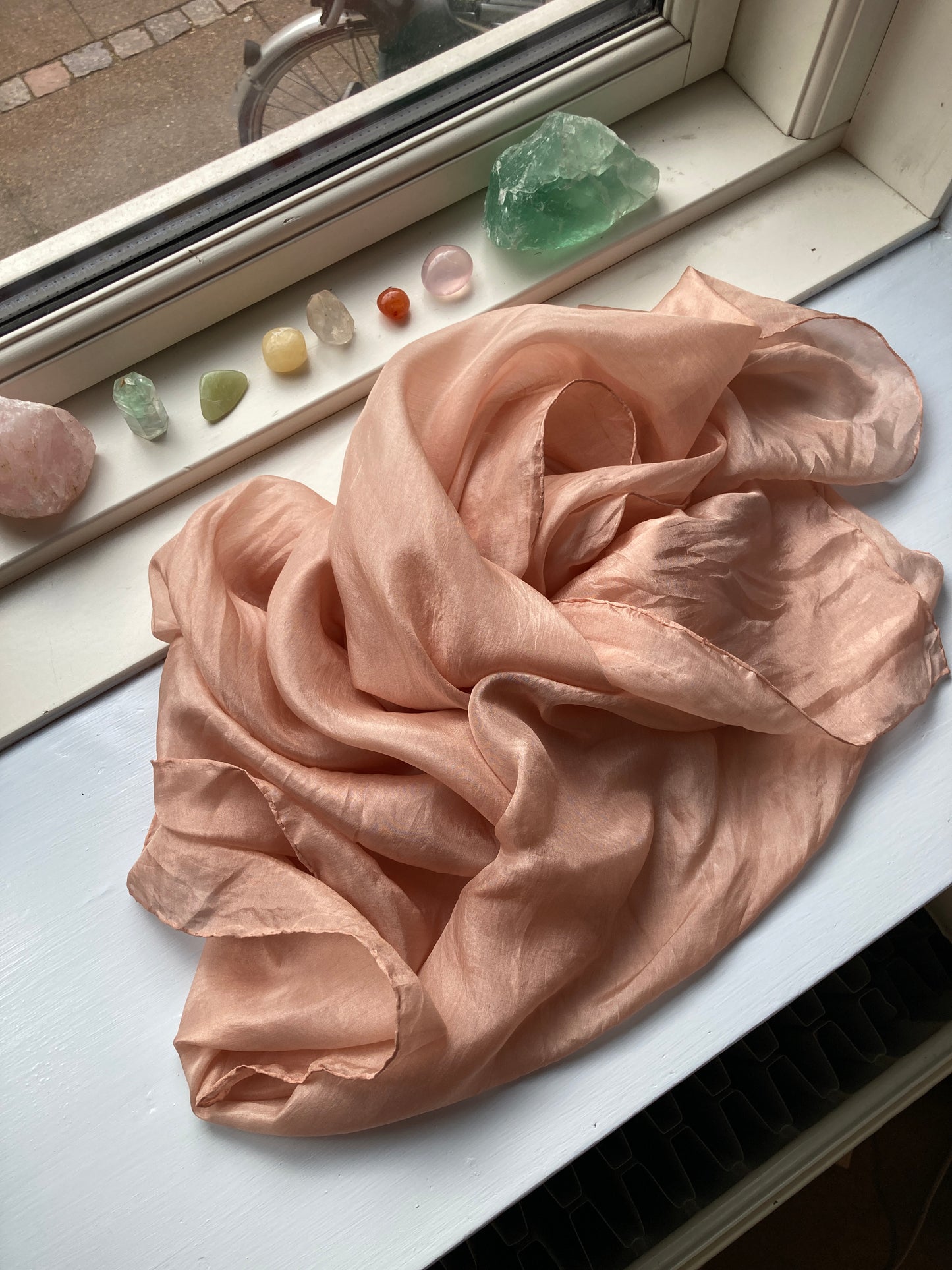 Silketørklæde - Avokadosten (90x90)