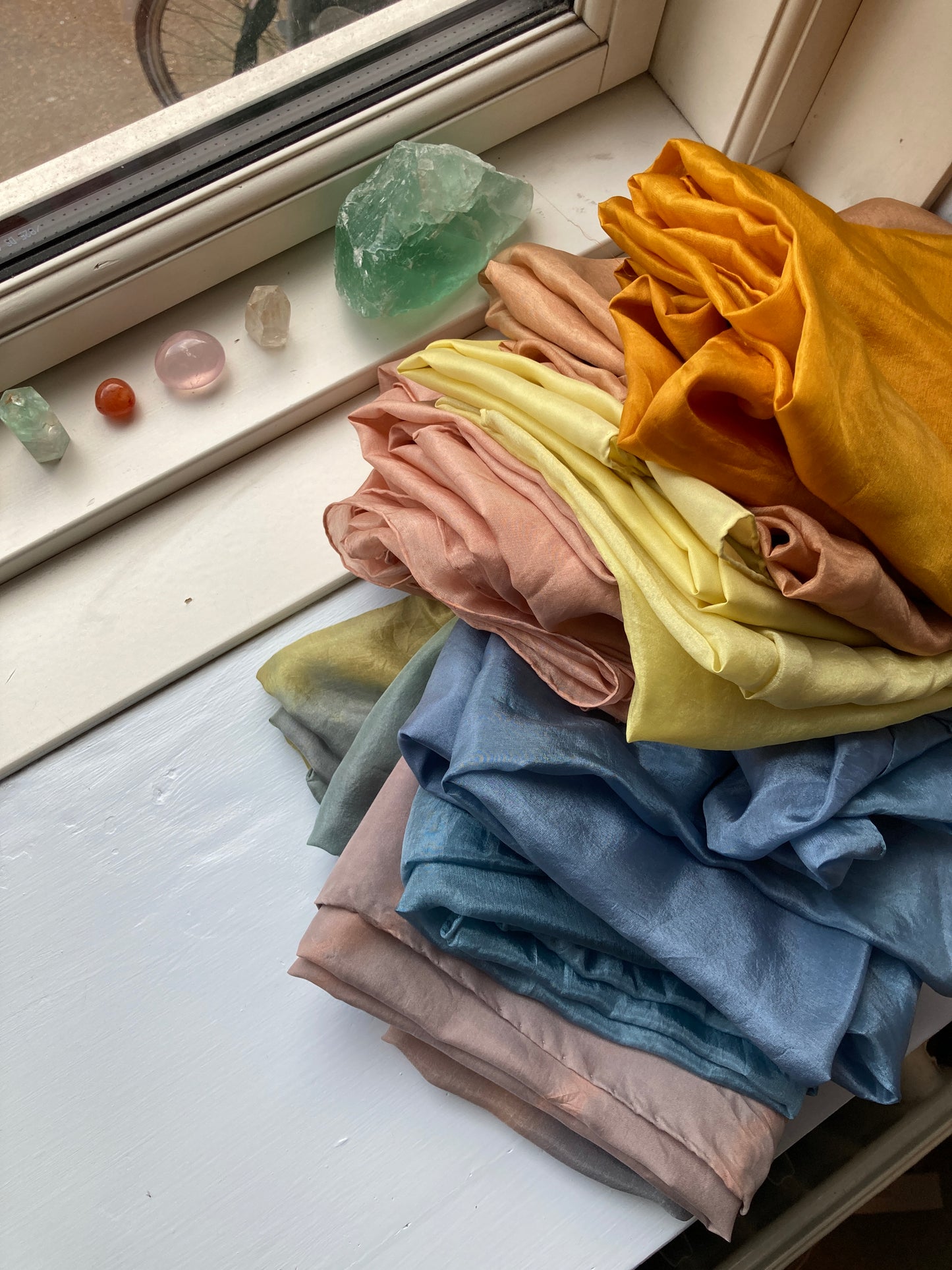 Silketørklæde - Rød te & rødkål (90x90)